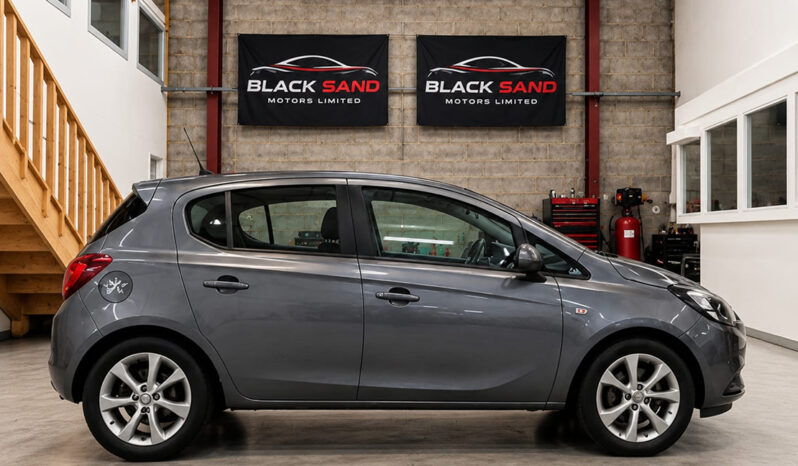 
								2015 Vauxhall Corsa full									