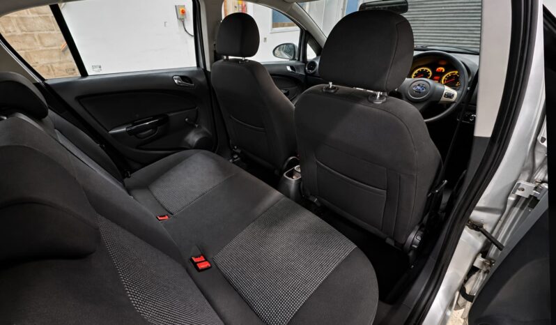 
								VAUXHALL CORSA full									