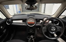 
										MINI ONE 1.6 HATCHBACK full									